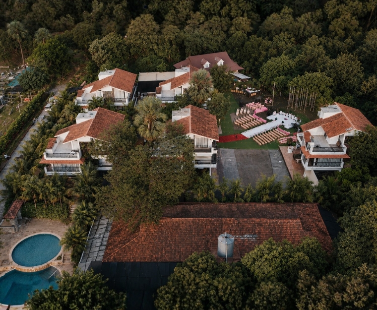 Luxury Villas